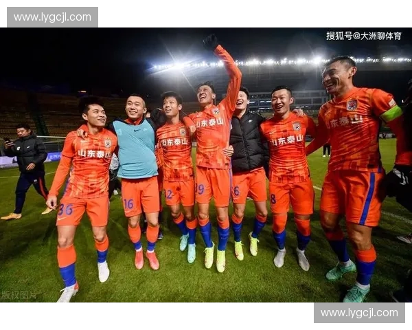 鲁能泰山亚冠2016赛季完整赛程回顾与分析